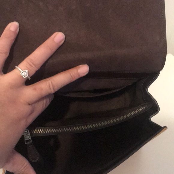 Coach - Picture 3 of 5